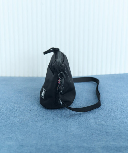 COBMASTER（コブマスター）の「Cobmaster × FREAK'S STORE/コブマスター × フリークスストア 別注ALT SHOULDERBAG（ショルダーバッグ・レディース・ブラック・ONE SIZE）」の12枚目の写真