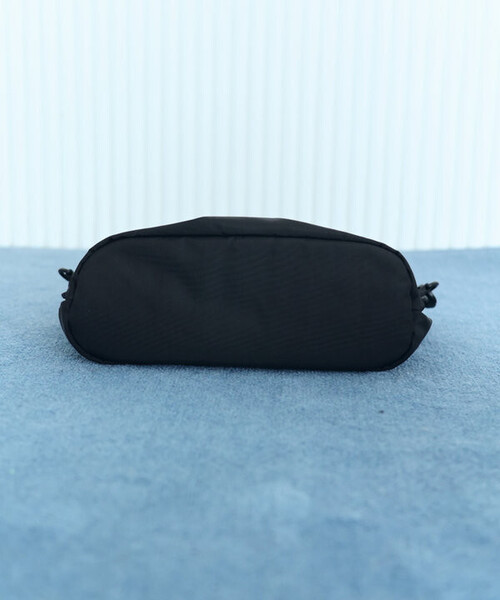 COBMASTER（コブマスター）の「Cobmaster × FREAK'S STORE/コブマスター × フリークスストア 別注ALT SHOULDERBAG（ショルダーバッグ・レディース・ブラック・ONE SIZE）」の11枚目の写真