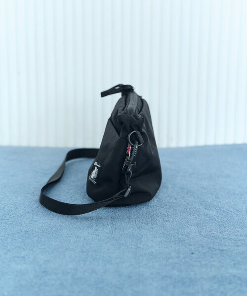 COBMASTER（コブマスター）の「Cobmaster × FREAK'S STORE/コブマスター × フリークスストア 別注ALT SHOULDERBAG（ショルダーバッグ・レディース・ブラック・ONE SIZE）」の10枚目の写真