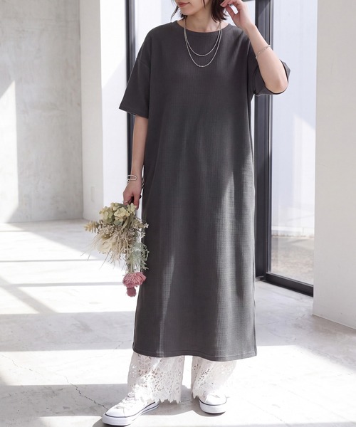 SELECT LEVERY（セレクトリベリー）の「シワになりにくい ジャガード半袖ワンピース（ワンピース・レディース・アイボリー/ブラック/チャコール・MEDIUM/LARGE）」の18枚目の写真
