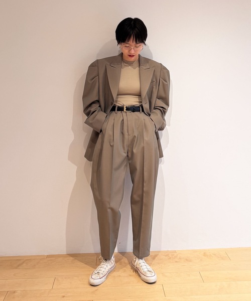 HOLIDAY(ホリデイ)の「WOOL TWILL 2TUCK SLACKS ウールツイルツータックスラックス(スラックス・レディース・ブラック/カーキ・ONE SIZE)」の21枚目の写真