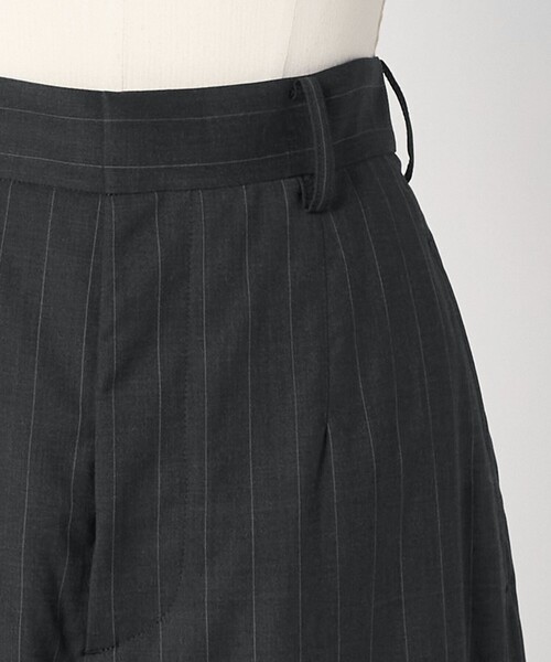 LOEFF（ロエフ）の「＜LOEFF＞トロピカルウール ボンタンパンツ ピンストライプ（その他パンツ・レディース・ダークグレー・0/00/2/1）」の15枚目の写真