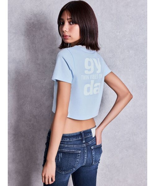 GYDA(ジェイダ)の「Square gydaバイカラーショートTシャツ(Tシャツ/カットソー・レディース・ブラック/ライトブルー/オフホワイト/ピンク・FREE)」の21枚目の写真