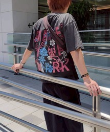 【CONVERSE TOKYO】＜UNISEX＞ PIGMENT DYED BACK PRINT TEE / バックプリントTシャツ / ユニセックス / ヴィンテージ加工 / グラフィックプリント