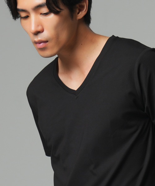 (Never) Acquiesce(ネバーアクイース)の「多機能フライスVネックTEE(Tシャツ/カットソー・メンズ・ブラック/グレイッシュベージュ/ホワイト・LARGE/MEDIUM/X-LARGE)」の6枚目の写真