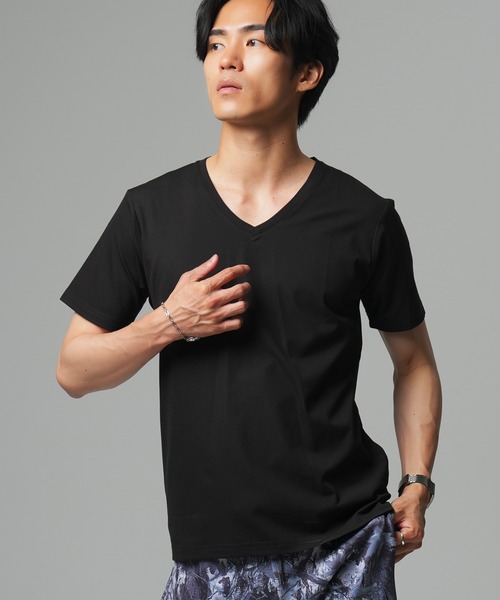 (Never) Acquiesce(ネバーアクイース)の「多機能フライスVネックTEE(Tシャツ/カットソー・メンズ・ブラック/グレイッシュベージュ/ホワイト・LARGE/MEDIUM/X-LARGE)」の7枚目の写真