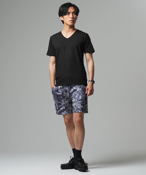(Never) Acquiesce(ネバーアクイース)の「多機能フライスVネックTEE(Tシャツ/カットソー・メンズ・ブラック/グレイッシュベージュ/ホワイト・LARGE/MEDIUM/X-LARGE)」の9枚目の写真