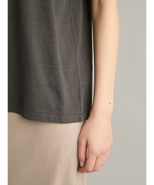 Mila Owen(ミラオーウェン)の「ヴィンテージライクグラフィックTシャツ(Tシャツ/カットソー・レディース・ベージュ/カーキ/チャコールグレー/ホワイト・F)」の11枚目の写真