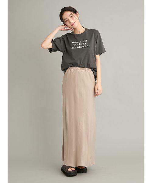 Mila Owen(ミラオーウェン)の「ヴィンテージライクグラフィックTシャツ(Tシャツ/カットソー・レディース・ベージュ/カーキ/チャコールグレー/ホワイト・F)」の12枚目の写真