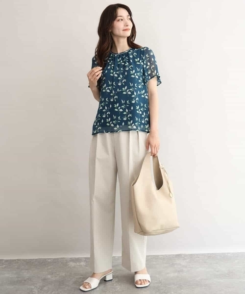 MK MICHEL KLEIN（エムケーミッシェルクラン）の「[洗える]リーフモチーフシフォンブラウス（シャツ/ブラウス・レディース・ネイビー/グリーン・38）」の19枚目の写真