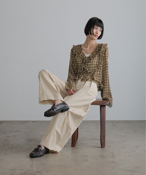 LOWRYS FARM(ローリーズファーム)の「チェックフリルブラウス 1049043(シャツ/ブラウス・レディース・レッド/ブラウン系その他5/ブラウン系その他・FREE)」の17枚目の写真