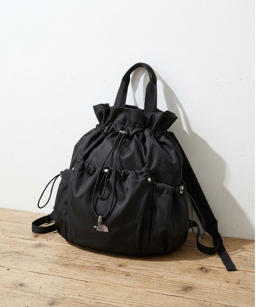 THE NORTH FACE(ザノースフェイス)の「【THE NORTH FACE/ザノースフェイス】3WAY 巾着型 ショルダー ボディバッグ リュック バックパック/BONNEY PACK M/ユニセックス(バックパック/リュック・レディース・ブラック/クリーム/スモークピンク・ONE SIZE)」の4枚目の写真