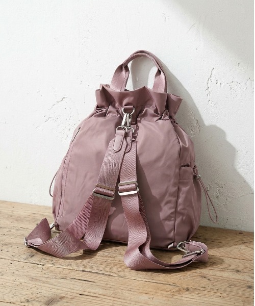 THE NORTH FACE(ザノースフェイス)の「【THE NORTH FACE/ザノースフェイス】3WAY 巾着型 ショルダー ボディバッグ リュック バックパック/BONNEY PACK M/ユニセックス(バックパック/リュック・レディース・ブラック/クリーム/スモークピンク・ONE SIZE)」の8枚目の写真