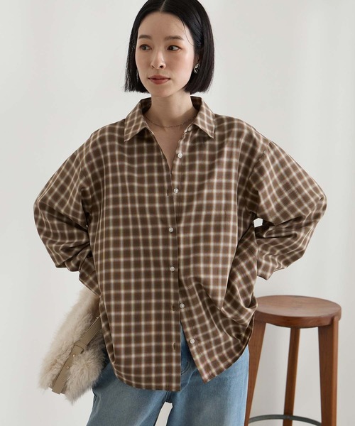 Aunely(オーネリー)の「【Aunely】 しわレスデイリーチェックシャツ<YOSOOIシリーズ>(シャツ/ブラウス・レディース・グレー/ブラウン/ブルー/ブラック/オレンジ・M/L)」の11枚目の写真