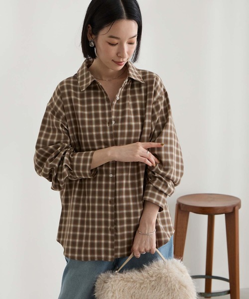 Aunely(オーネリー)の「【Aunely】 しわレスデイリーチェックシャツ<YOSOOIシリーズ>(シャツ/ブラウス・レディース・グレー/ブラウン/ブルー/ブラック/オレンジ・M/L)」の13枚目の写真