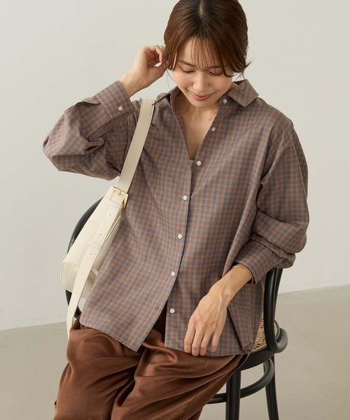 Aunely(オーネリー)の「【Aunely】 しわレスデイリーチェックシャツ<YOSOOIシリーズ>(シャツ/ブラウス・レディース・グレー/ブラウン/ブルー/ブラック/オレンジ・M/L)」の20枚目の写真