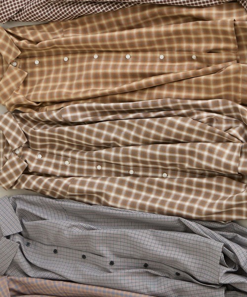 Aunely(オーネリー)の「【Aunely】 しわレスデイリーチェックシャツ<YOSOOIシリーズ>(シャツ/ブラウス・レディース・グレー/ブラウン/ブルー/ブラック/オレンジ・M/L)」の9枚目の写真