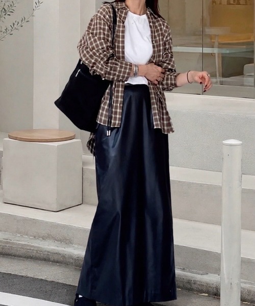 Aunely(オーネリー)の「【Aunely】 しわレスデイリーチェックシャツ<YOSOOIシリーズ>(シャツ/ブラウス・レディース・グレー/ブラウン/ブルー/ブラック/オレンジ・M/L)」の11枚目の写真