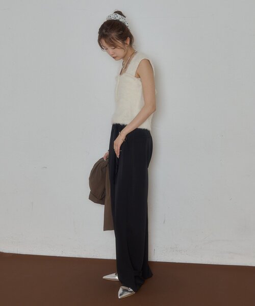 mystic(ミスティック)の「《4サイズ展開》ベロアリボンタックスラックス(その他パンツ・レディース・ブラック/ブラウン/チャコールグレー・0/2/1/SHORT)」の7枚目の写真