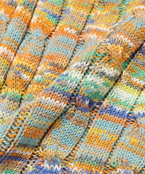 BEAMS PLUS(ビームスプラス)の「Cable Knit Vest Kasuri(ニット/セーター・メンズ・オレンジ/レッド/サックスブルー・S/M/L/XL)」の22枚目の写真