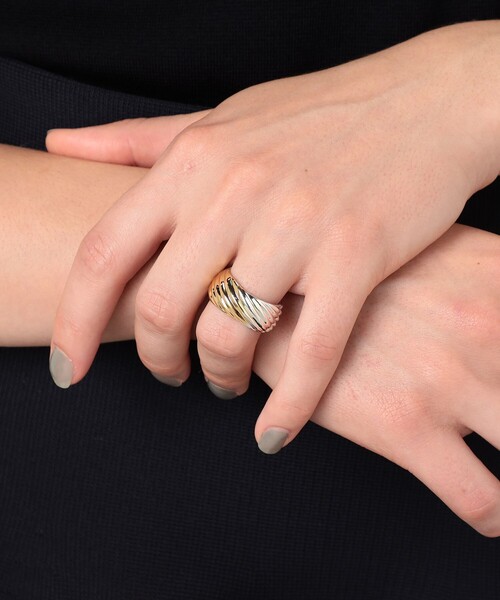 PLOW(プラウ)の「PLOW French Ring Large(リング・レディース・シルバー系その他・S/M)」の2枚目の写真