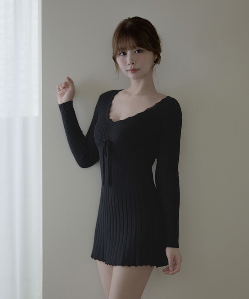 M DOLLY(エムドリー)の「Knit tilly mini dress / ニットティリーミニドレス(ワンピース・レディース・ブラック/ピンクベージュ/アイボリー・FREE)」の8枚目の写真