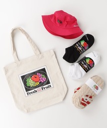 TANGRAM（タングラム）の「【ギフトセット】FRUIT OF THE LOOMのグッズを5点詰め込んだギフトセット！（トートバッグ）」