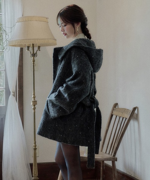 mideal（マイディール）の「shaggy hoodie middle coat / シャギーフードミドルコート（その他アウター・レディース・ブラウン/グレー/アイボリー・FREE）」の8枚目の写真