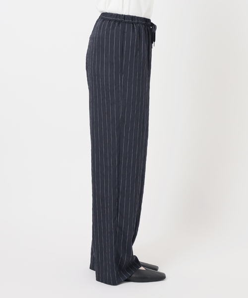 JOURNAL STANDARD relume(ジャーナルスタンダード レリューム)の「ピンストライプイージーパンツ(その他パンツ・レディース・ネイビー/ブラウン・FREE)」の18枚目の写真