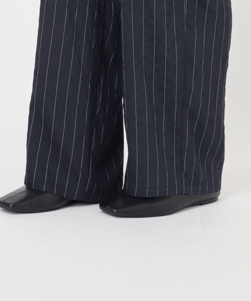 JOURNAL STANDARD relume(ジャーナルスタンダード レリューム)の「ピンストライプイージーパンツ(その他パンツ・レディース・ネイビー/ブラウン・FREE)」の22枚目の写真