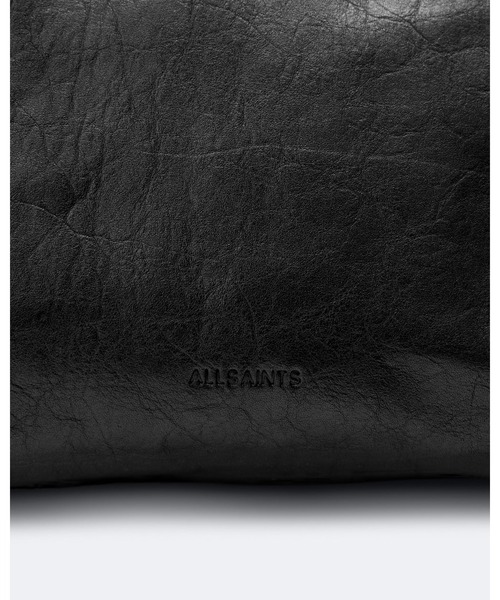 ALLSAINTS(オールセインツ)の「SILOH PINKED-EDGE LEATHER SHOULDER BAG | SILOH ピンクエッジ レザー ショルダー バッグ(ショルダーバッグ・レディース・ブラック・ONE SIZE)」の4枚目の写真