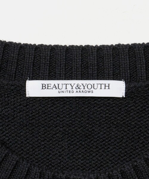 BEAUTY&YOUTH UNITED ARROWS(ビューティーアンドユースユナイテッドアローズ)の「メタルパーツ クルーネック カーディガン ウォッシャブル(カーディガン/ボレロ・レディース・ブラック/グレー系・FREE)」の4枚目の写真