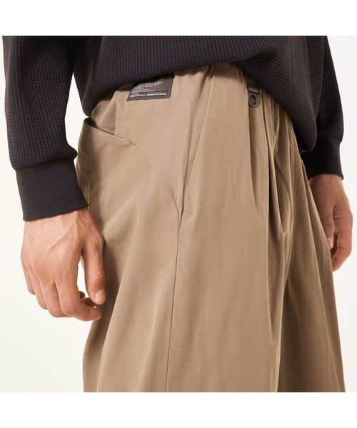 OAKLEY（オークリー）の「オークリー FGL DIVISIONAL PANTS 5.7/パンツ/アスレジャー/メンズ/OAKLEY（その他パンツ・メンズ・チャコールグレー/ベージュ・S/M/L）」の18枚目の写真