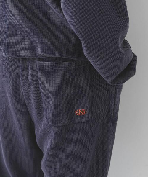 URBAN RESEARCH Sonny Label(アーバンリサーチサニーレーベル)の「ヴィンテージライクワッフルイージーパンツ(その他パンツ・メンズ・ブラック/ネイビー・MEDIUM/LARGE)」の13枚目の写真