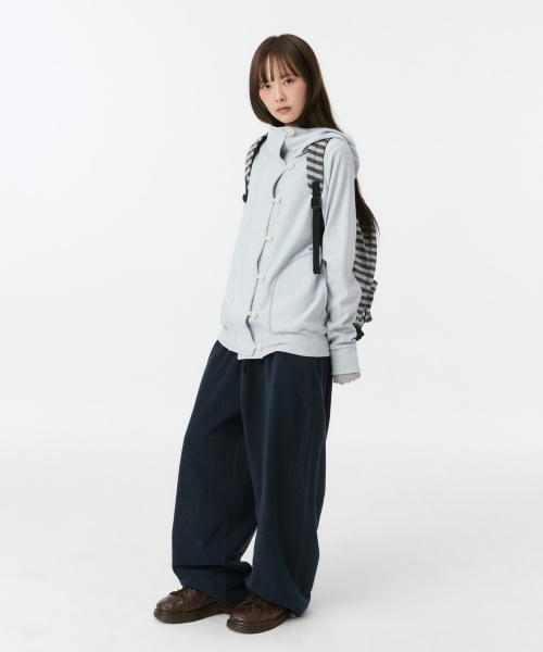 OHESHIO（オヘシオ）の「SIGNATURE EMBROIDERY FLEECE PANTS, NAVY（その他パンツ・レディース・その他・FREE）」の4枚目の写真
