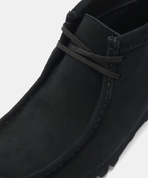 Clarks(クラークス)の「Clarks WallabeeBT GTX 26179256(モカシン/デッキシューズ・メンズ・ブラック・90/85/80/75/70/65)」の4枚目の写真