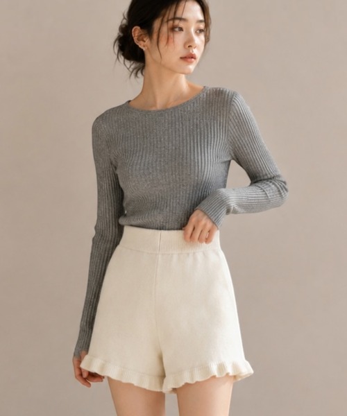 United store(ユナイテッドストア)の「裾フリルニットショートパンツ(その他パンツ・レディース・ダークグレー/ブラック/アイボリー・FREE)」の4枚目の写真