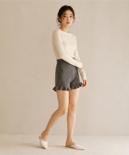 United store(ユナイテッドストア)の「裾フリルニットショートパンツ(その他パンツ・レディース・ダークグレー/ブラック/アイボリー・FREE)」の20枚目の写真