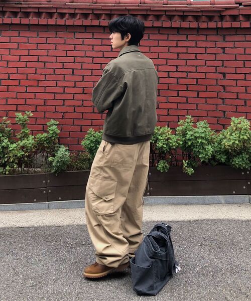 MISEKISEOUL MEN(ミセキソウルメンズ)の「ビッグポケットパラシュートパンツ ベージュ(その他パンツ・メンズ・その他・1/2/3)」の9枚目の写真