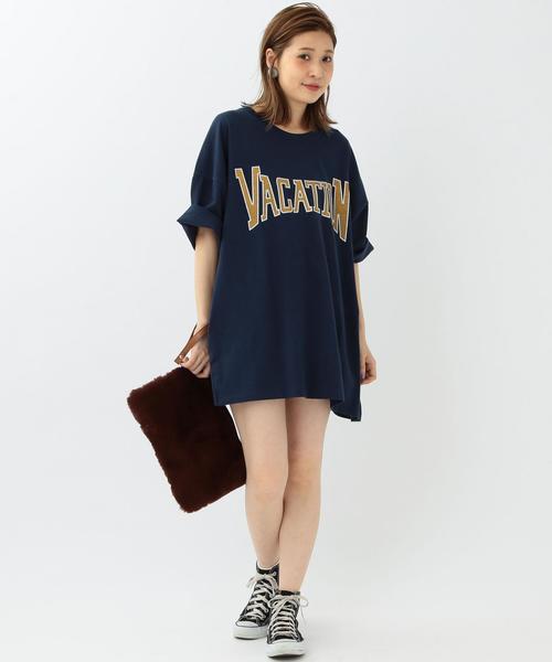 Another Edition（アナザーエディション）の「ビッグロゴT/ AEBC BIG ロゴ TEE◆（Tシャツ/カットソー・レディース・ホワイト/ライトグレー/ネイビー・フリー）」の7枚目の写真