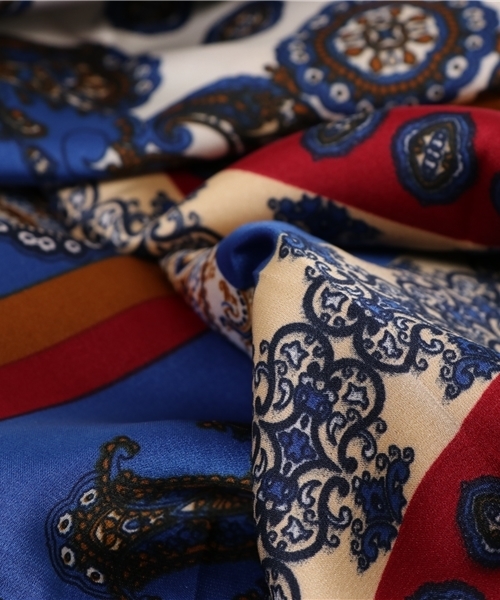 SEVENDAYS=SUNDAY（セブンデイズサンデイ）の「・スカーフ付リブニットプルオーバー（ニット/セーター・レディース・ネイビー/オフホワイト/グレー/キャメル・M/L）」の15枚目の写真