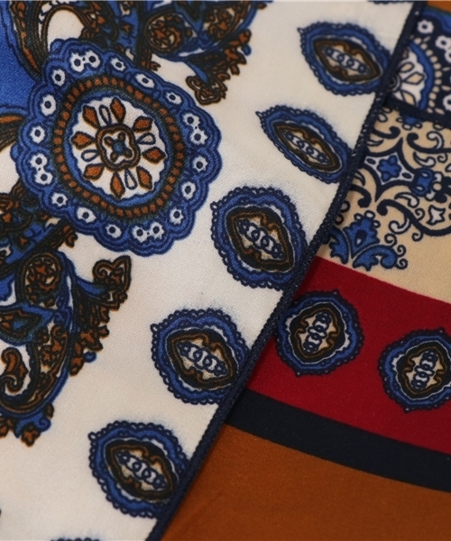 SEVENDAYS=SUNDAY（セブンデイズサンデイ）の「・スカーフ付リブニットプルオーバー（ニット/セーター・レディース・ネイビー/オフホワイト/グレー/キャメル・M/L）」の9枚目の写真