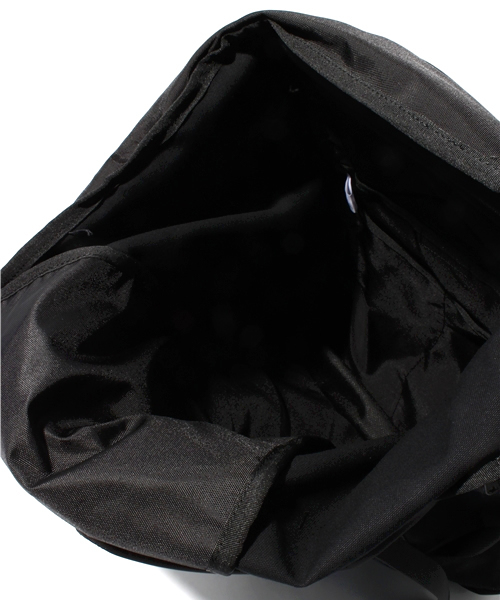 BEAMS（ビームス）の「PORTER / CORNER RUCK SACK（バックパック/リュック・メンズ・ブラック・ONE SIZE）」の8枚目の写真