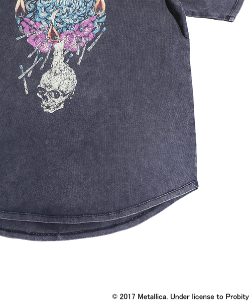 METALLICA(メタリカ)の「∴WEGO/METALLICAラウンドTシャツ(Tシャツ/カットソー・メンズ・ブラック系その他/ブラック・LARGE/MEDIUM)」の3枚目の写真