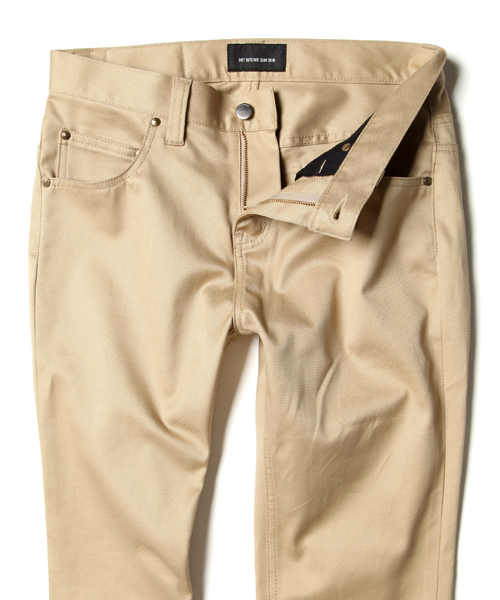 MIDWEST（ミッドウエスト）の「DIET BUTCHER SLIM SKIN×MIDWEST　別注ルーズフィットパンツ（その他パンツ・メンズ・ベージュ/ネイビー・1/2）」の5枚目の写真