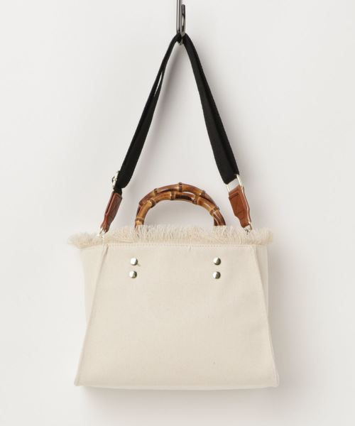 LBC（エルビーシー）の「キャンバスバンブートートバック            （トートバッグ・レディース・オフホワイト/ブラック/ダークブルー・FREE）」の6枚目の写真