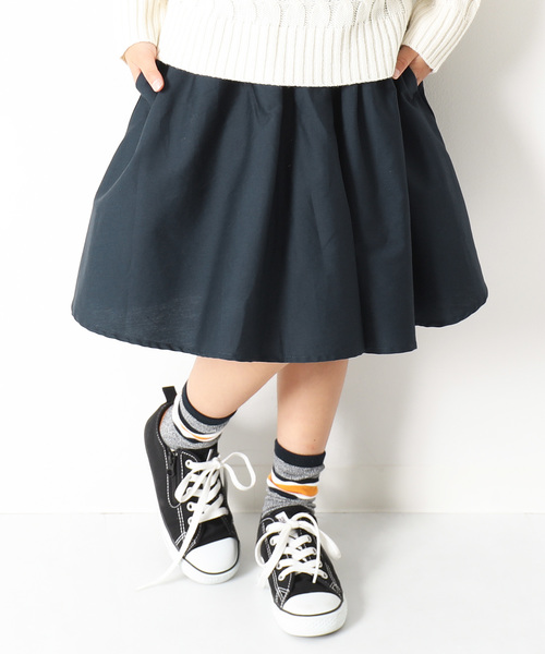 devirock（デビロック）の「膝丈ボリュームギャザースカート スカッツ（スカート・キッズ・ブラック/ベージュ/ネイビー/ブラウン/カーキ/マスタード/グリーン系その他/イエロー系その他/ピンク系その他/ワイン/レッド/オレンジ系その他・110cm/100cm/120cm/130cm/140cm/150cm/160cm）」の7枚目の写真