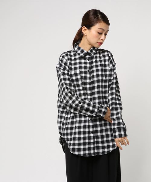 VENCEEXCHANGE（ヴァンスエクスチェンジ）の「バックロゴチェックシャツ（シャツ/ブラウス・レディース・ブラック/レッド/グリーン・M）」の12枚目の写真