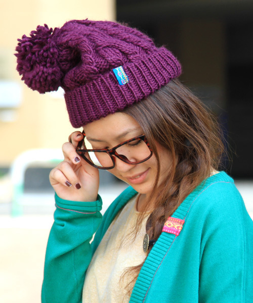 チチカカ(チチカカ)の「ペルーテープニットキャップ(ニットキャップ/ビーニー・レディース・パープル/ネイビー/グレー/カーキ/ブラック/ベージュ・FREE)」の6枚目の写真