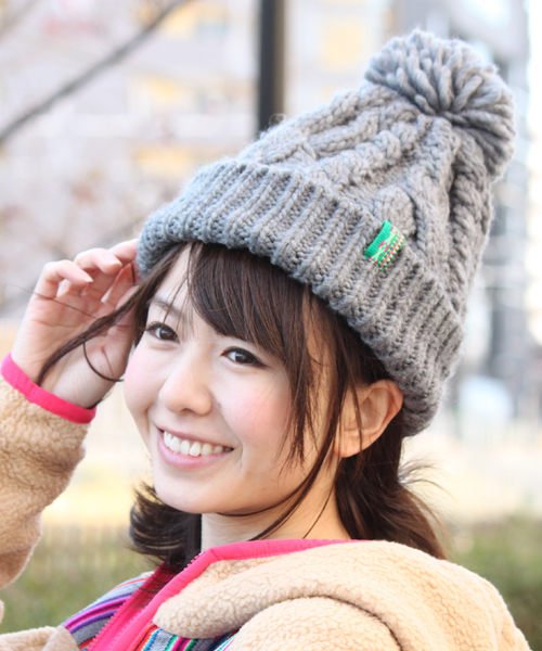 チチカカ(チチカカ)の「ペルーテープニットキャップ(ニットキャップ/ビーニー・レディース・パープル/ネイビー/グレー/カーキ/ブラック/ベージュ・FREE)」の3枚目の写真